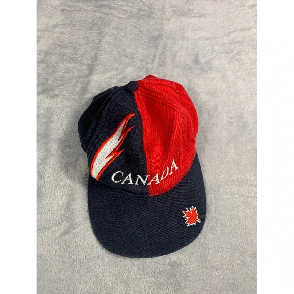 Souvenir Du Canada Flame Maple Leaf Mens OS Multicolor Hat Embroidered Graphic